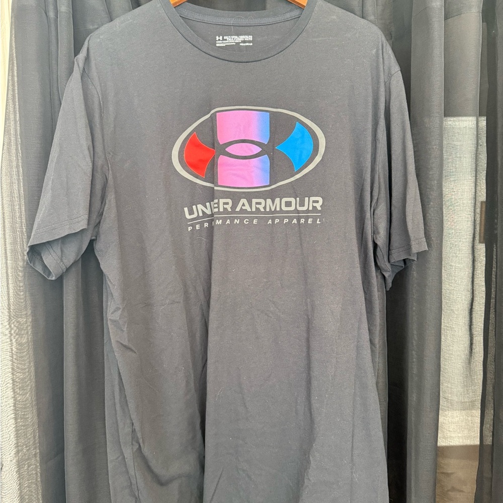 Under Armour T-shirt. 3XL TALL